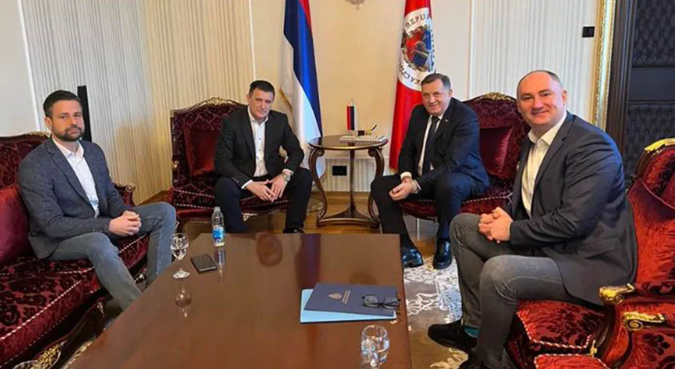Dodik i ekipa.webp